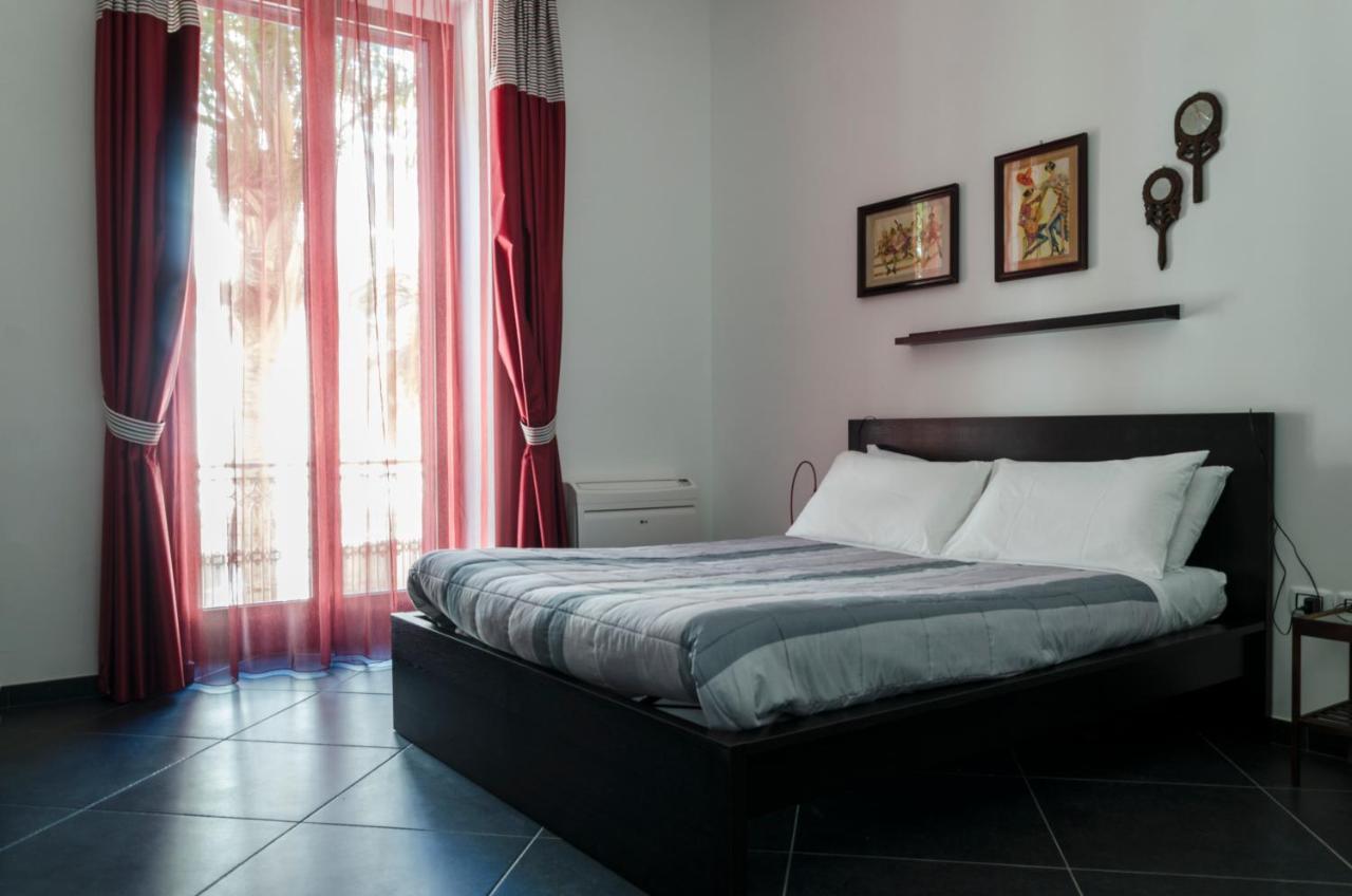 Maria Vittoria Charming Rooms And Apartments Brindisi Dış mekan fotoğraf
